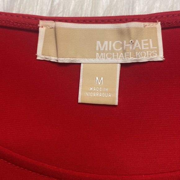 Michael Kors chain, cold shoulders, Ruched top, size medium - Picture 6 of 8